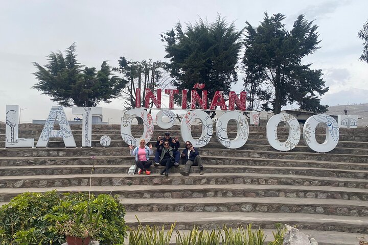 Visite privée de la ville : Quito colonial, le Milieu du monde et le téléphérique