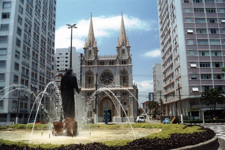 City Tour Compartilhado de Dia Inteiro em Santos Saída Garantida