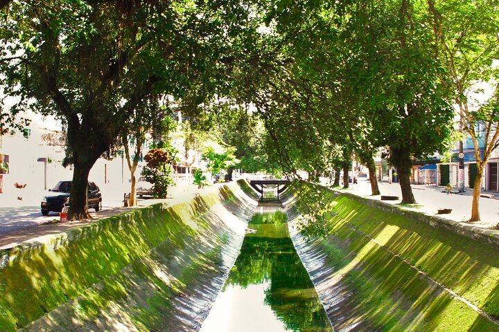 City Tour Compartilhado de Dia Inteiro em Santos Saída Garantida