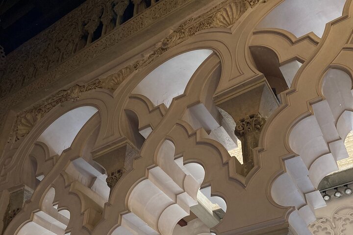 Visita guidata del Palazzo dell'Aljafería in spagnolo