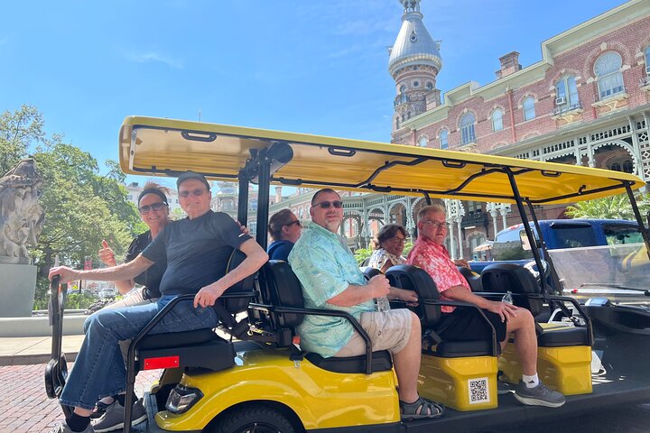 Visite guidée locale de Tampa dans le panier Street-Legal Golf