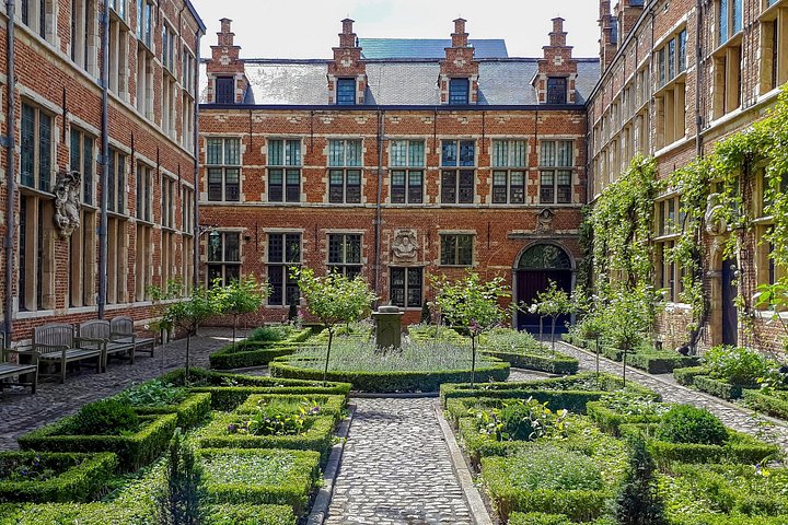 Skjult Antwerpen selvguidet tur: historie, kunst og mote
