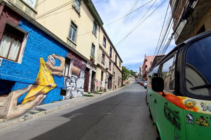 Recorrido privado de San Antonio a Valparaíso con regreso a Santiago