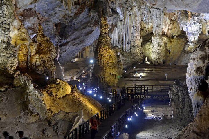 Phong Nha Cave & Paradise Cave ganztägige Erkundung ab Hue