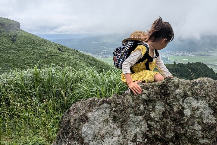 Passeggiata per la Caldera dell'Aso, Passeggiata Storica lungo il "Bungo Kaido"