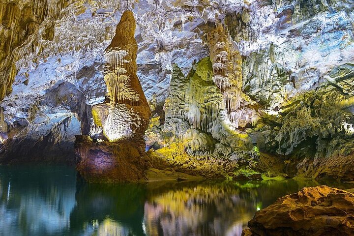 Visite d'une journée de la grotte sombre et de la grotte de Phong Nha