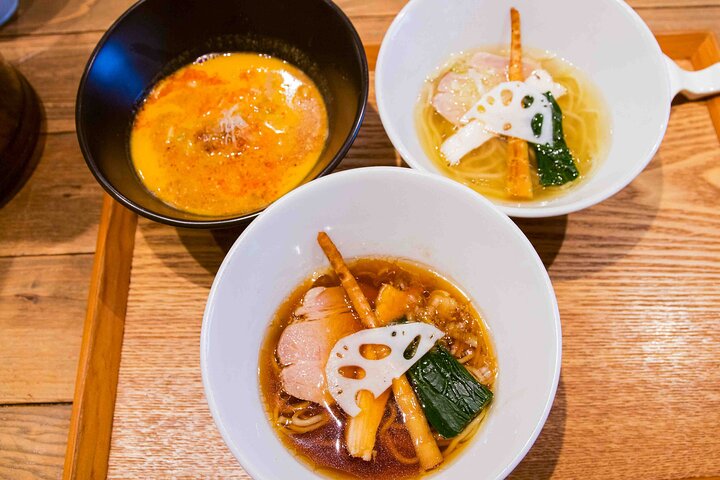 Tokyo Ramen Tasting Tour med 6 mini skåle på 3 Ramen butikker