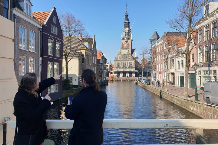 Scopri Alkmaar con un tour di gioco autoguidato della città di Outside Escape