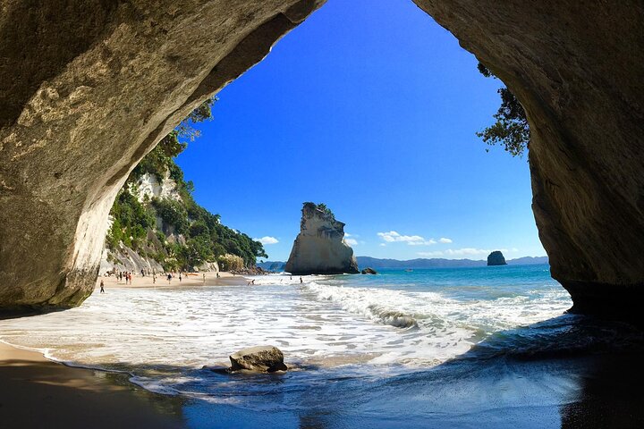 Cathedral Cove & Hot Water Beach Tour met kleine groep en lunch