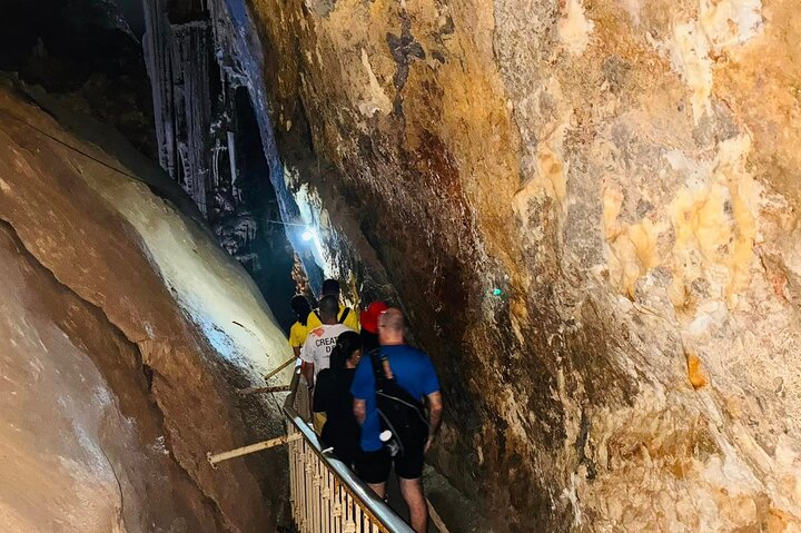 O melhor passeio às "Grutas de García" + Teleférico + Guia + Traslado