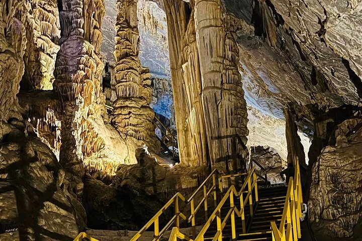 O melhor passeio às "Grutas de García" + Teleférico + Guia + Traslado