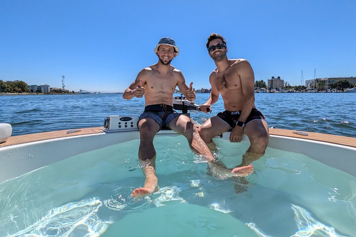 Hoteller i nærheden af Hot Tub Boat Rentals in the San Francisco Bay