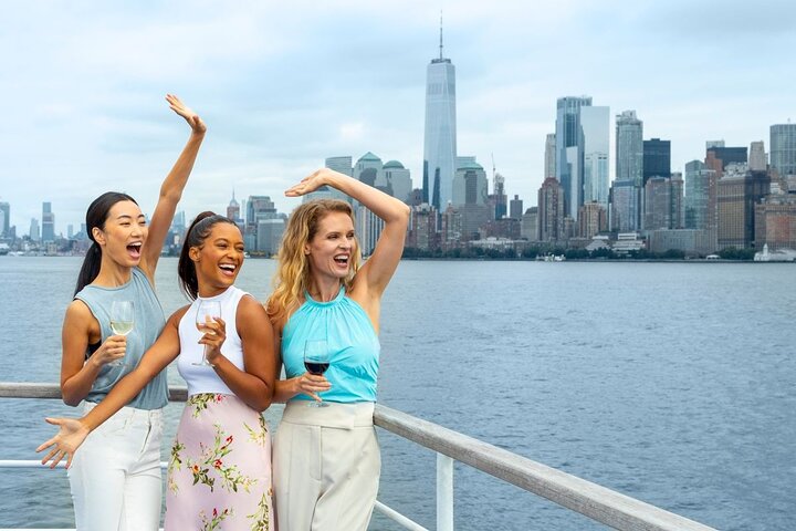 City Cruises New Jersey Signature Bodemloze Mimosa Brunch Cruise