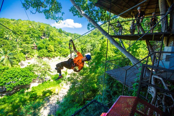 Koh Phangan Zipline äventyr med Wang Sai Vattenfall View