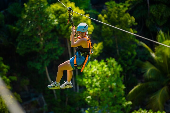 Koh Phangan Zipline äventyr med Wang Sai Vattenfall View