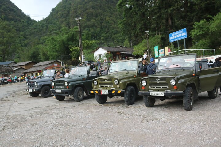 Ha Giang Open Air Jeep 3 giorni 2 notti fuori dai sentieri battuti