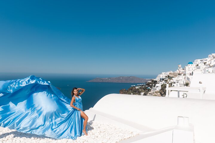 Eksklusiv Santorini Flying Dress Photoshoot med Pickup