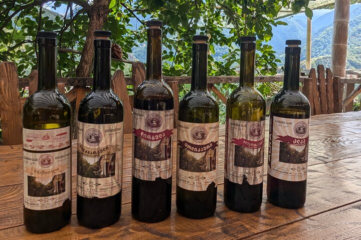Wein- und Speisetour zu den Batumi-Wasserfällen - Bergiges Adscharien