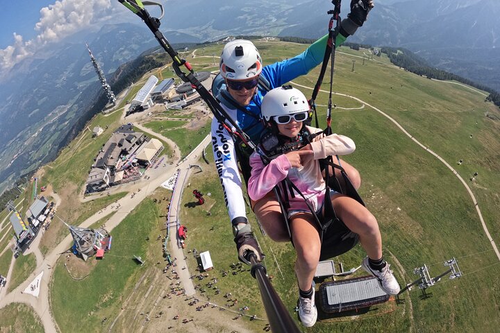 Privat paragliding tandemflyg Dolomiterna Alperna Kronplatz