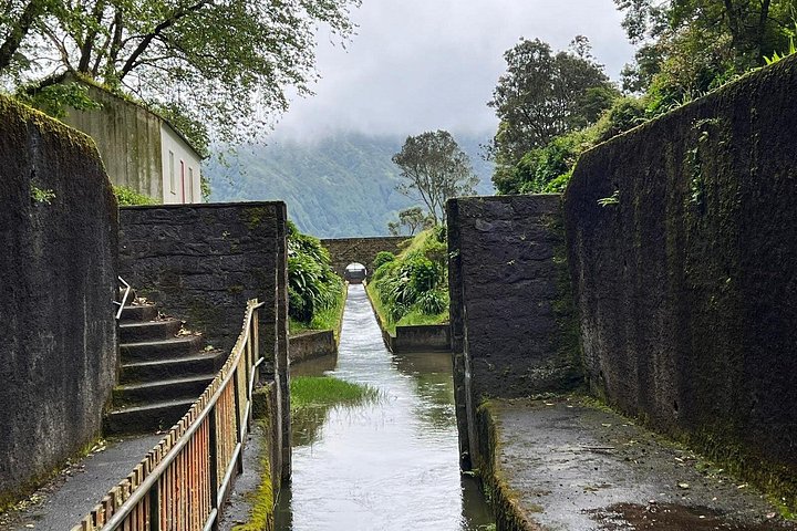 Tour di mezza giornata delle sette città dell'isola di São Miguel