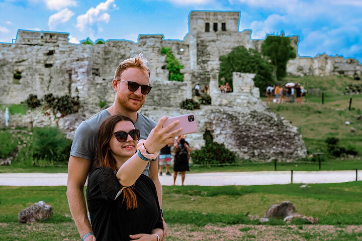 Tulum begeleide tour, magische Cenote, lagune snorkelen en lunch aan het strand