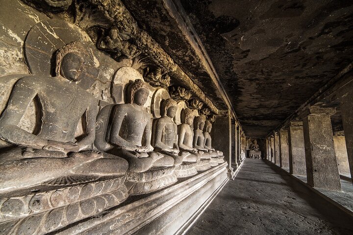 Same Day Tour of Ajanta & Ellora Cave's from Mumbai with Flights