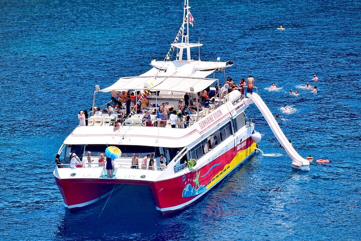 From Sliema: Comino Blue Lagoon, Crystal Lagoon & Sea Caves