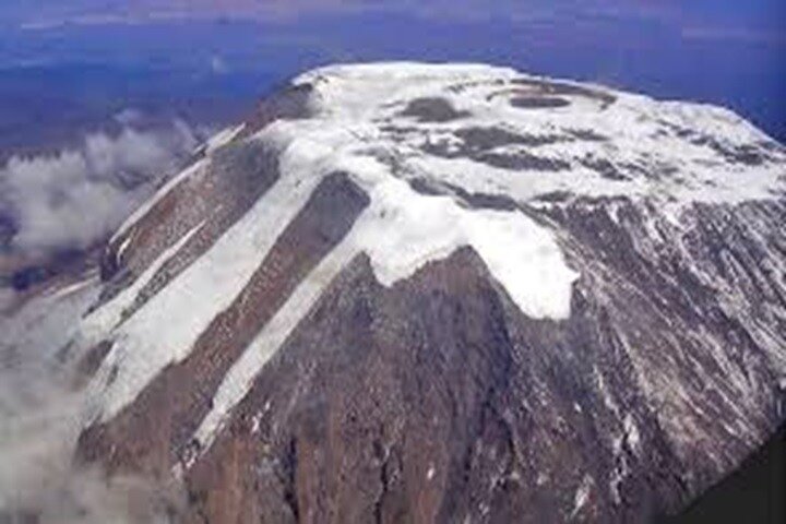La mejor caminata de 1 día por el Kilimanjaro Machame con Kilinge Adventure