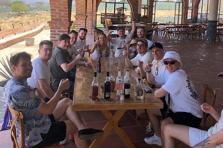 Klassieke tequilatour vanuit Guadalajara en uitgebreide cantaritos bij El Güero!