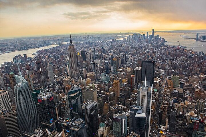 NYC : JFK|LGA|EWR Flygplats Privat transfer tur och retur till Manhattan