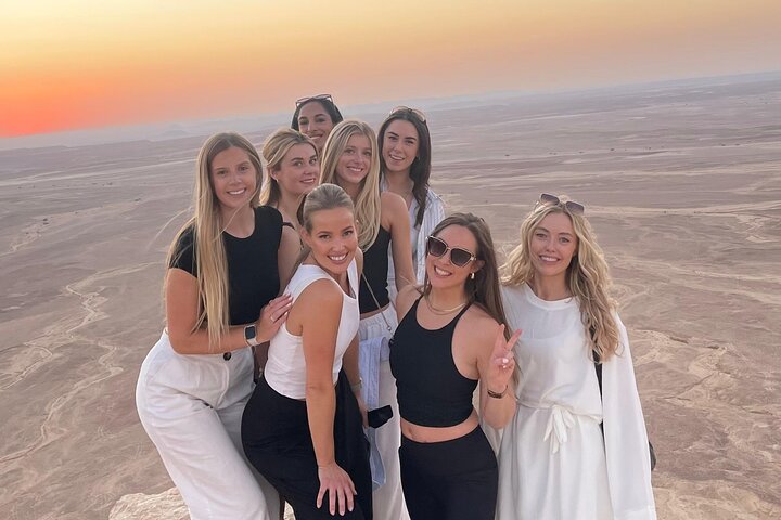Edge of the World Riyadh Tour with Camel Ride & Dinner