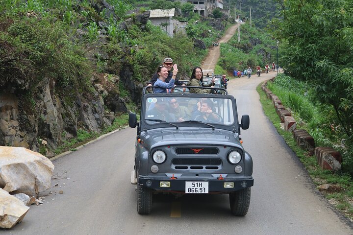 Ha Giang Open Air Jeep 3 giorni 2 notti fuori dai sentieri battuti