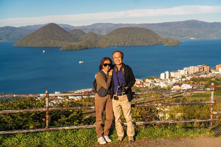 Vandra Mt Usu och besök Lake Toya Day Tour