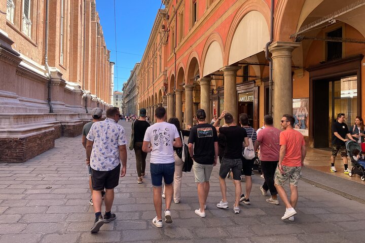 Bologna Walking Food Tour og højdepunkter med en lokal guide
