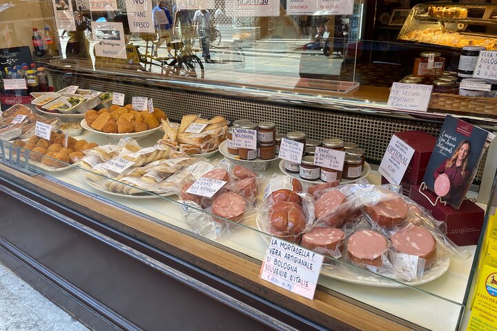 Bologna Walking Food Tour og højdepunkter med en lokal guide