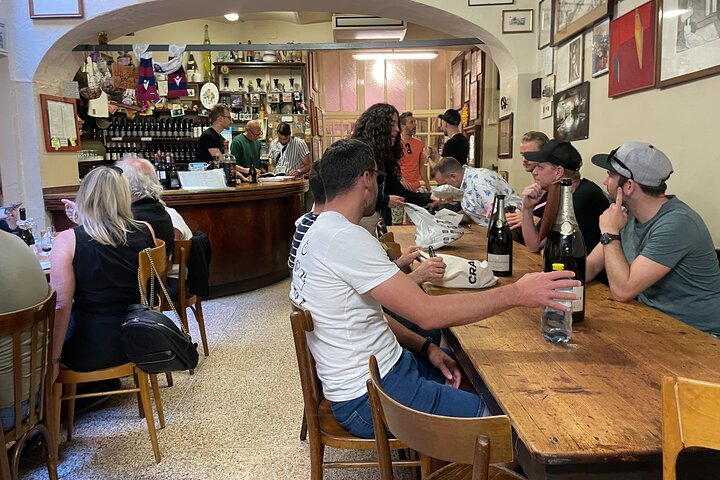 Bologna Walking Food Tour og højdepunkter med en lokal guide
