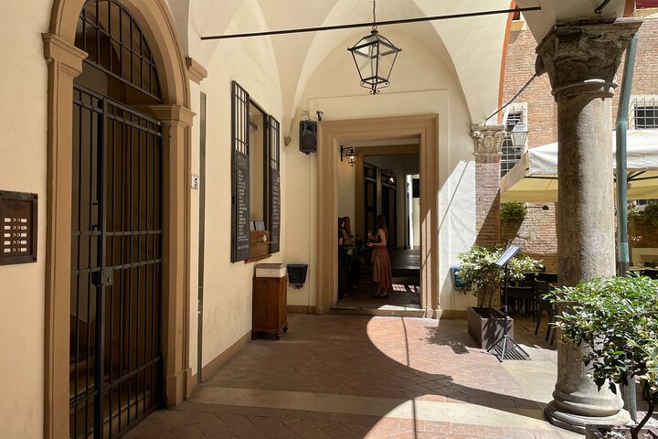 Bologna Walking Food Tour og højdepunkter med en lokal guide