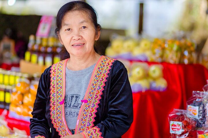 Doi Inthanon nasjonalpark, fossefall og Royal Project Day Tour fra Chiang Mai