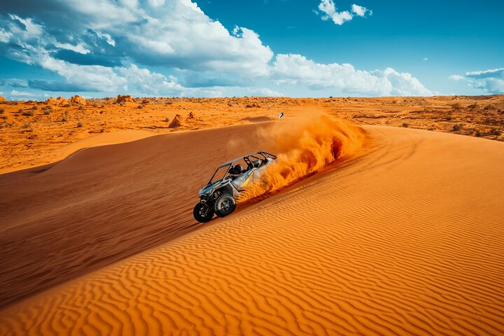 Gran Sión: Tour en UTV con adrenalina extrema en Sand Hollow