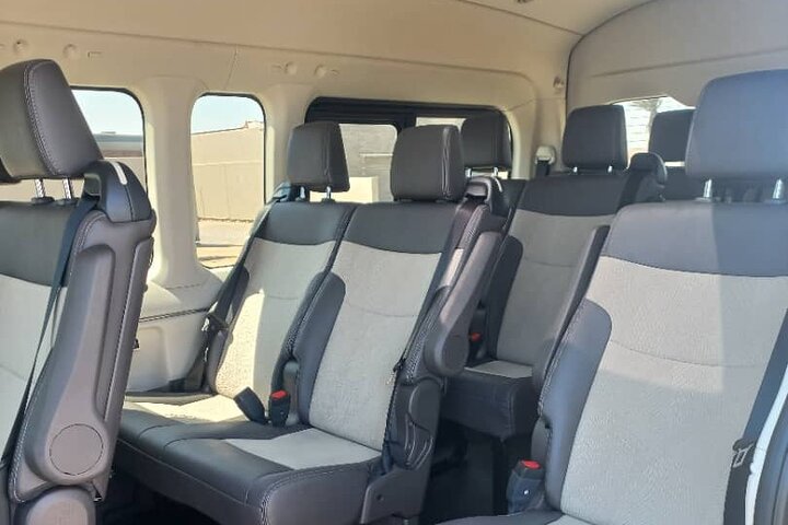 Tous les jours, Town Hoppers Shuttle Bus de Swakopmund à Windhoek.