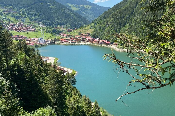 Trabzon Uzungol Natur grupptur med lokal teprovning