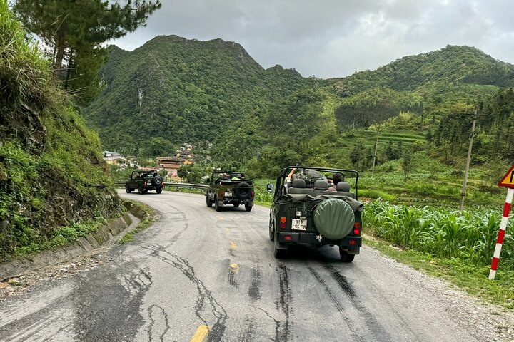 Ha Giang Open Air Jeep 3 giorni 2 notti fuori dai sentieri battuti
