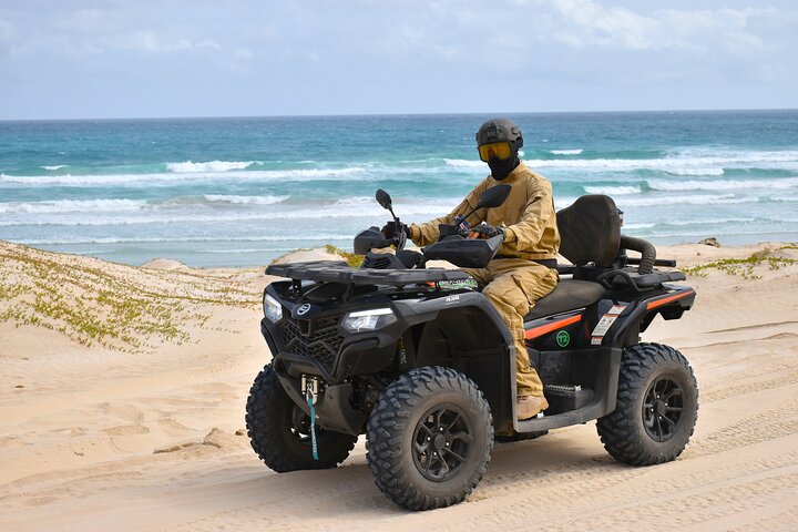 Boa Vista Quad Tour: Naufragio e Deserto di Viana (2 - Ora)