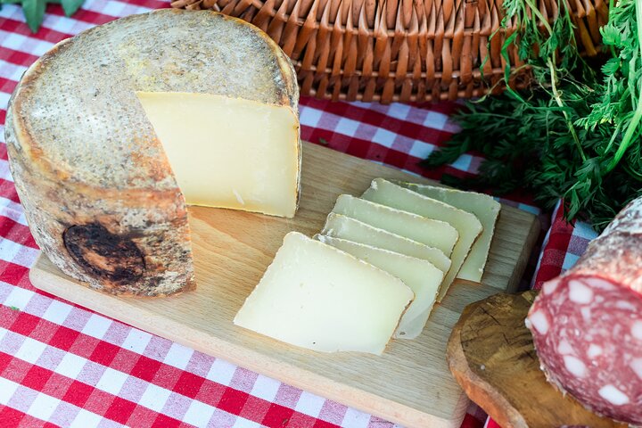 Innsbruck: Un tour gastronomico a piedi con pasto completo di Do Eat Better