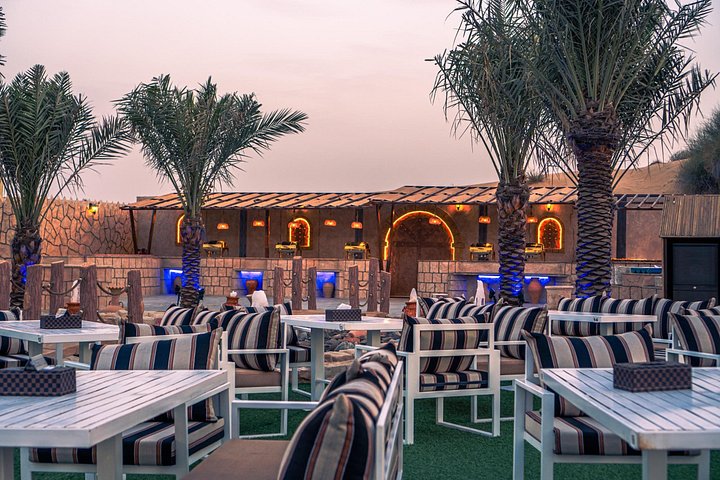 Dubai: VIP Evening Desert Safari, Camel, BBQ Dinner & Dune Bash