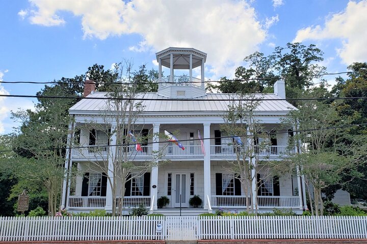 Hotell i nærheten av Downtown Lafayette Cajun History & Folklore Walking Tour