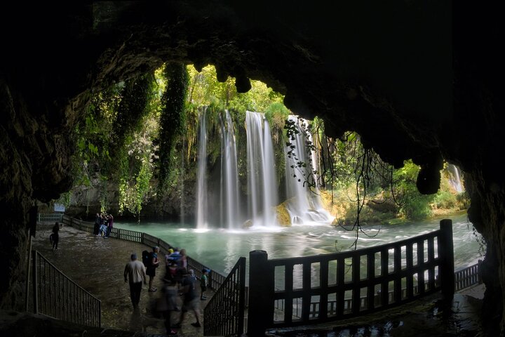 Belek / Antalya : Tour de ville avec cascades et excursion en bateau et téléphérique