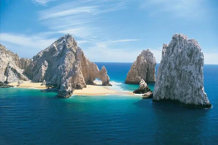 Paseo en barco a El Arco y Playa del Amante con natación