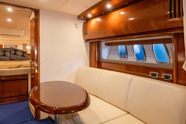 Noleggio Yacht Privato a Fort Lauderdale: 40 - Ft, Fino a 12