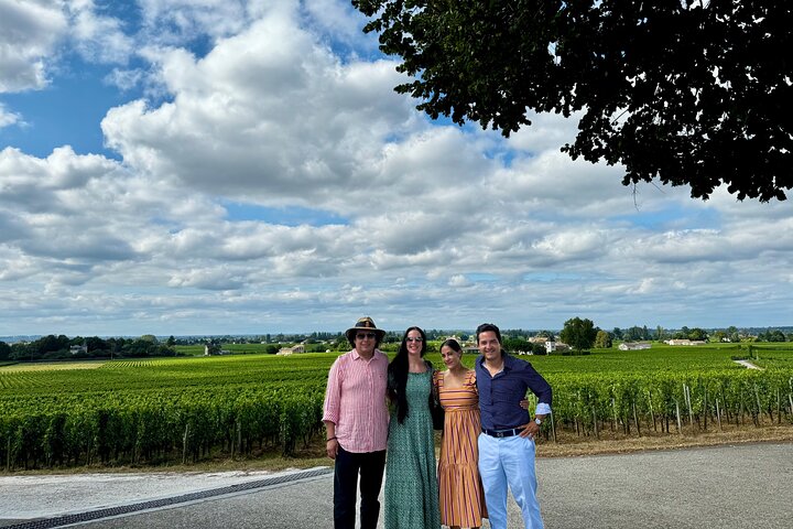Saint-Émilion y Pomerol: Châteaux, catas, almuerzo y guía WSET